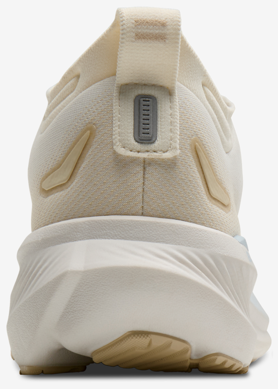 Brooks Glycerin 23 Image 3 of 7. Tap to open photo gallery.