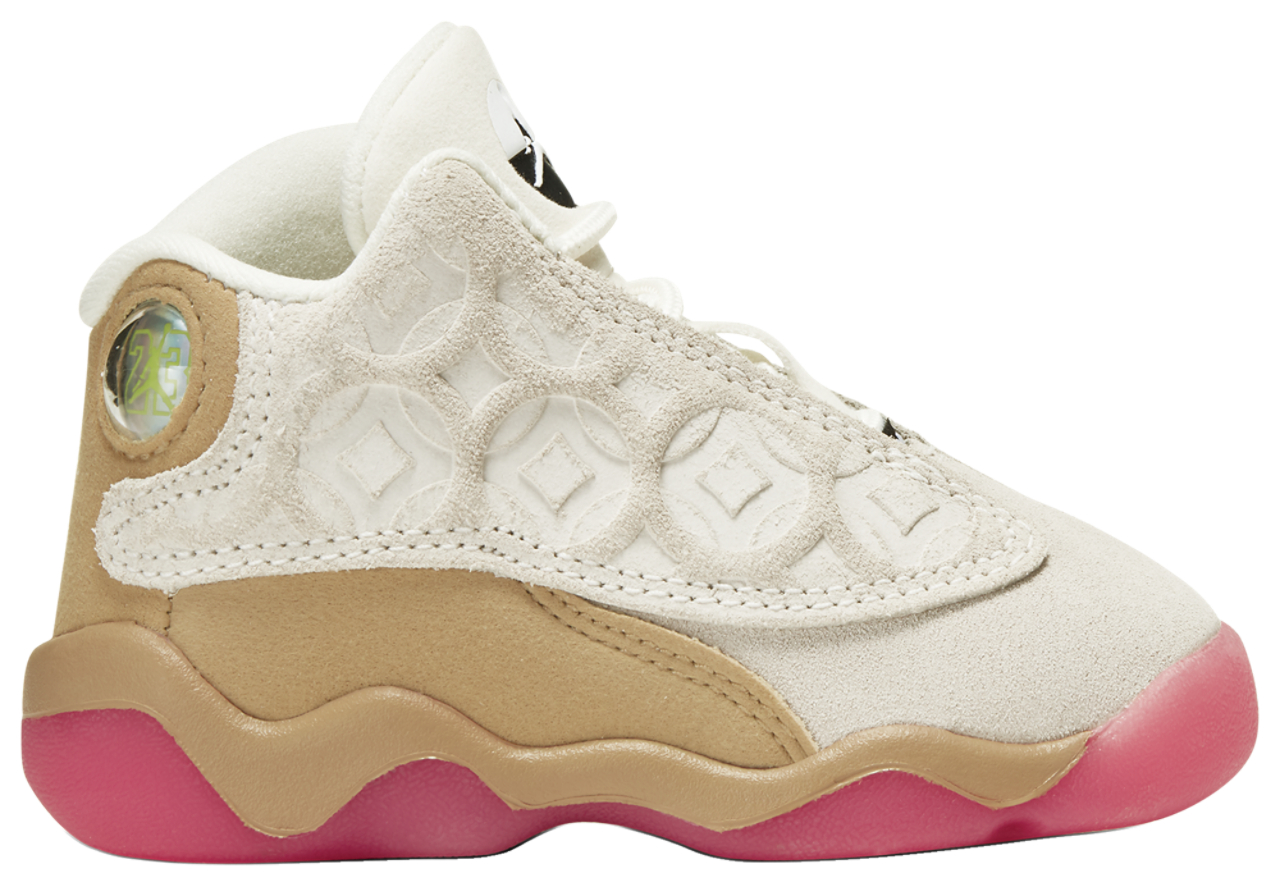 Jordan Retro 13  Image 1 of 4. Tap to open photo gallery.