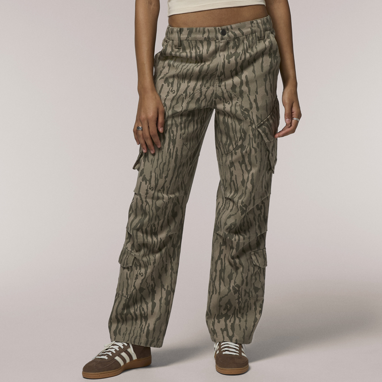 Cozi Arlo Relaxed Fit Cargo Pants Image 1 of 6. Tap to open photo gallery.