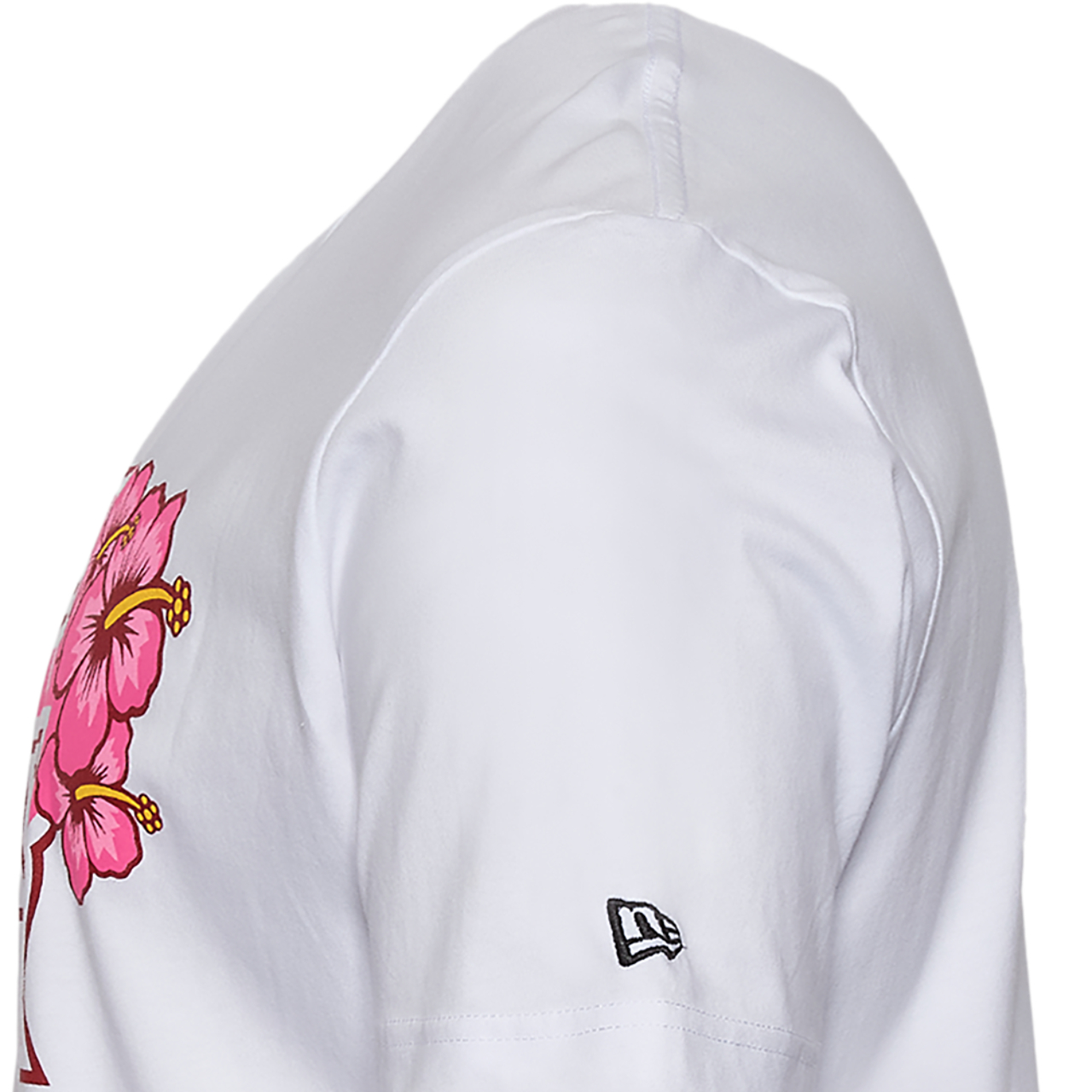 New Era Puerto Rico Roses T-Shirt Image 2 of 2. Tap to open photo gallery.