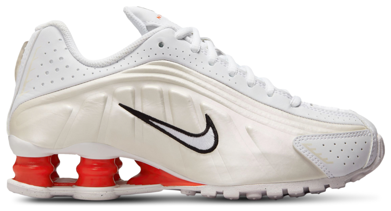 Nike Shox R4 Image 1 de 8. Appuyez pour ouvrir la galerie de photos.