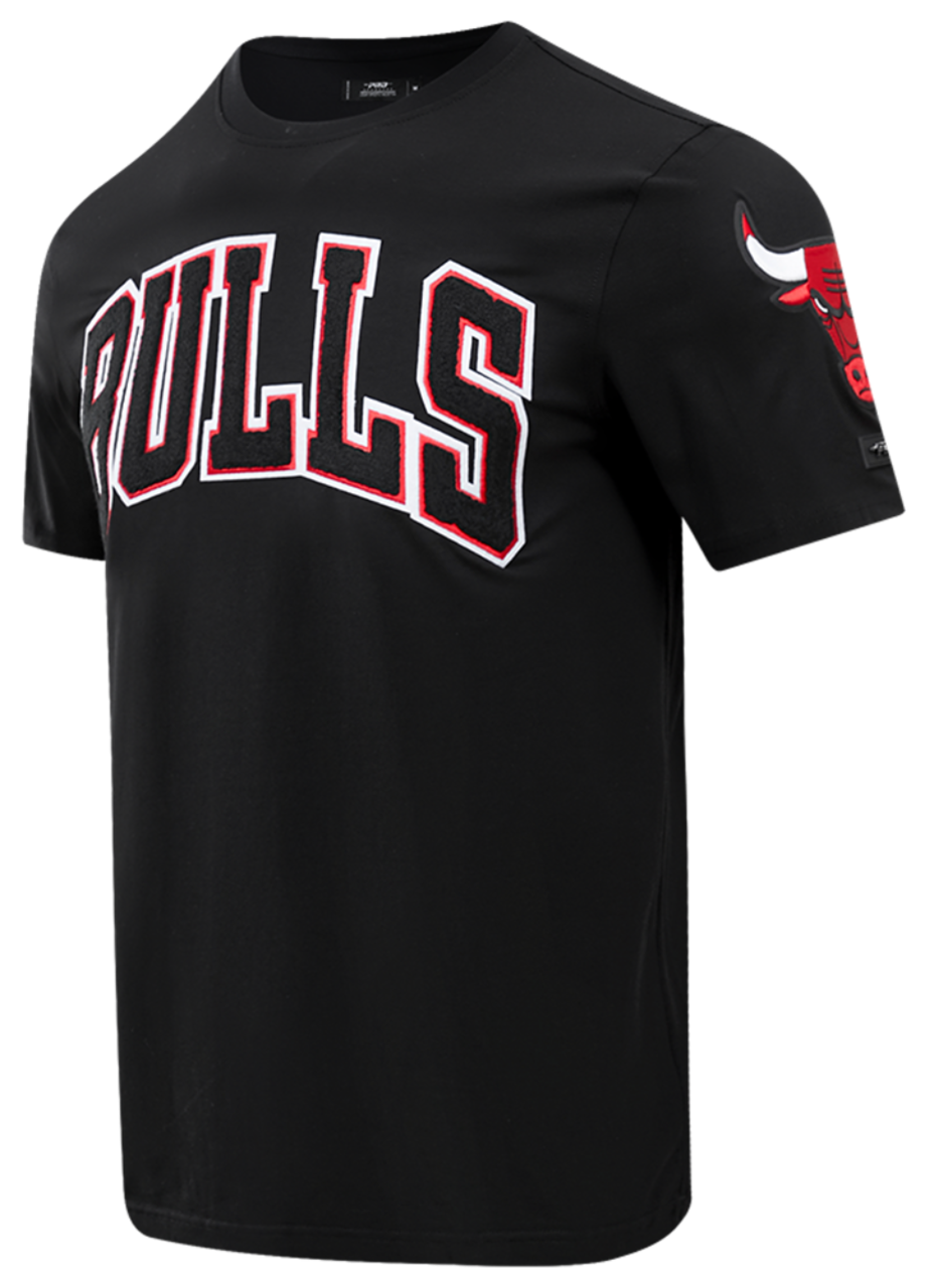 Pro Standard Bulls BP T-Shirt Image 3 of 7. Tap to open photo gallery.