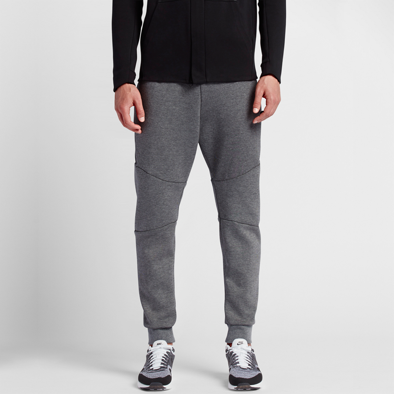Nike Tech Fleece Joggers Image 4 of 8. Tap to open photo gallery.