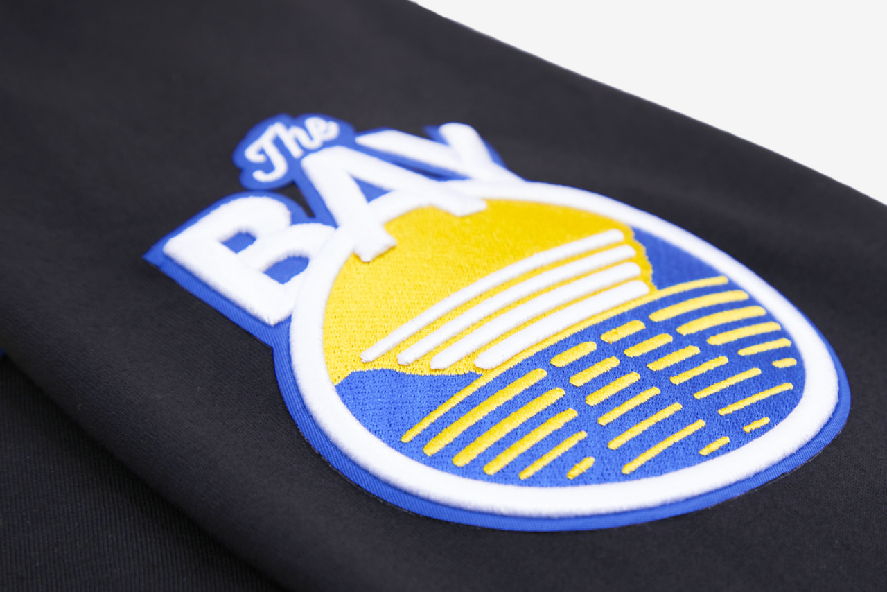 Pro Standard Warriors Pullover Hoodie Image 8 of 9. Tap to open photo gallery.