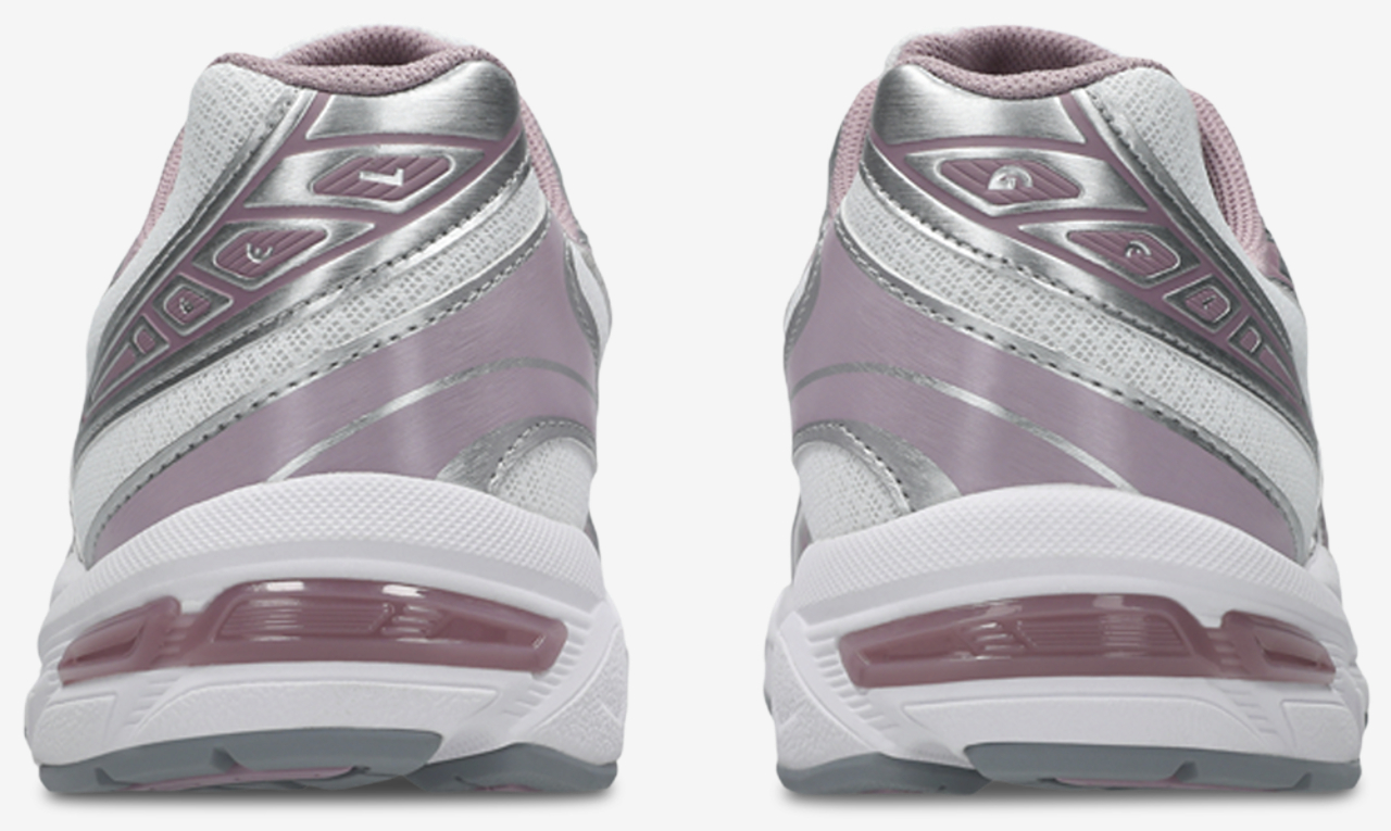 ASICS® GEL-1130 Image 3 of 5. Tap to open photo gallery.