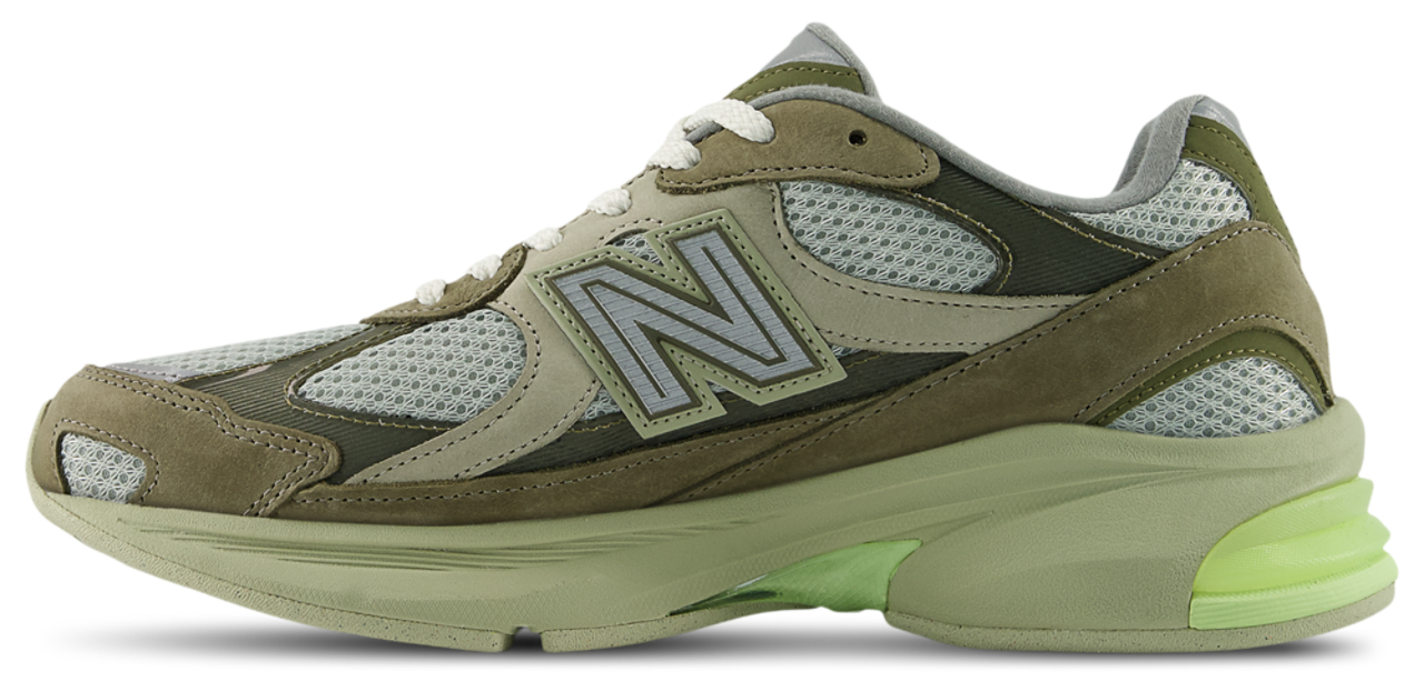 New Balance 2010 Image 2 of 5. Tap to open photo gallery.