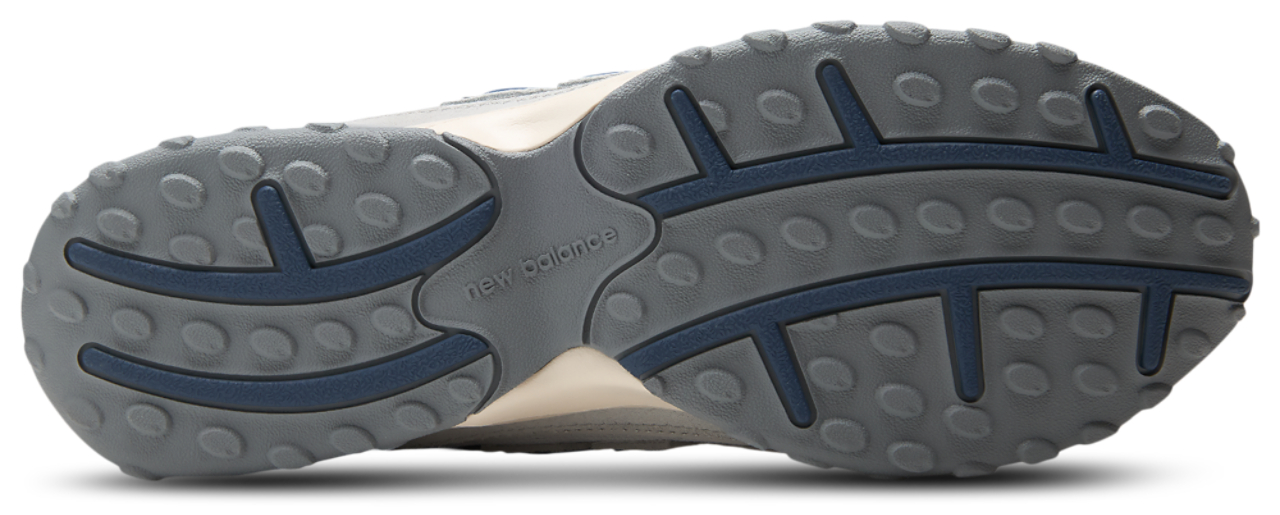 New Balance 204L Image 5 of 5. Tap to open photo gallery.