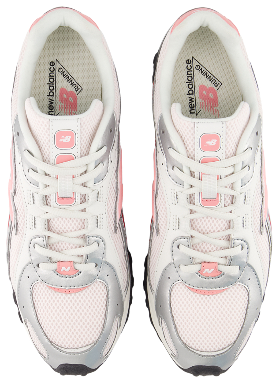 New Balance 204L Image 4 of 5. Tap to open photo gallery.