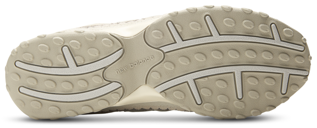New Balance 204L Image 5 de 5. Appuyez pour ouvrir la galerie de photos.