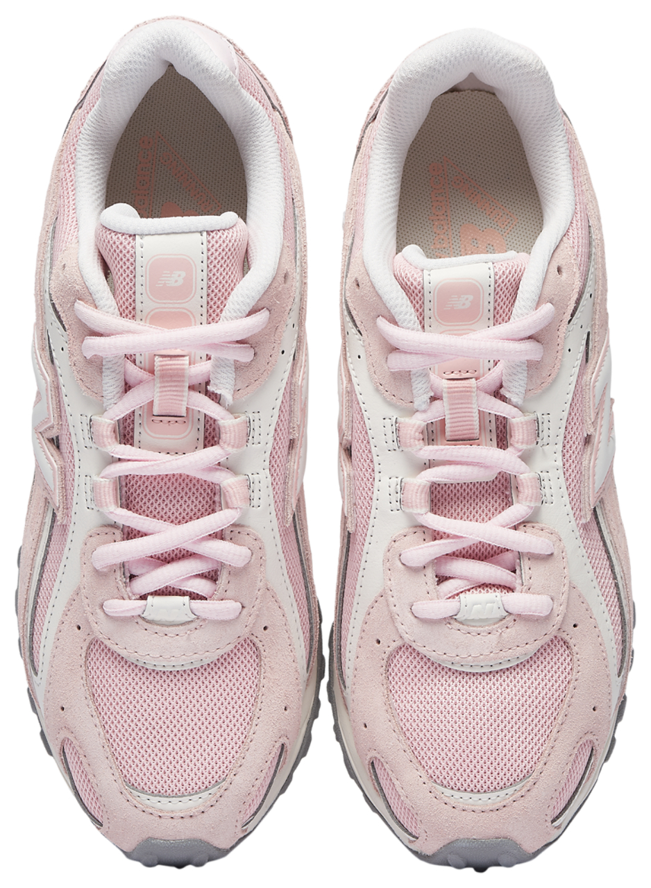 New Balance 204L Image 4 of 5. Tap to open photo gallery.
