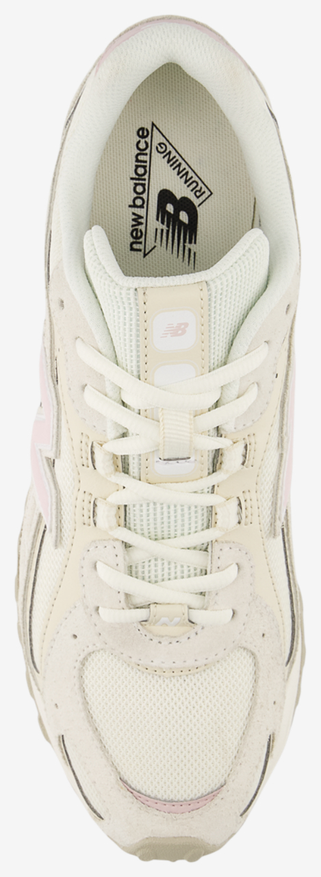 New Balance 204L Image 3 of 4. Tap to open photo gallery.