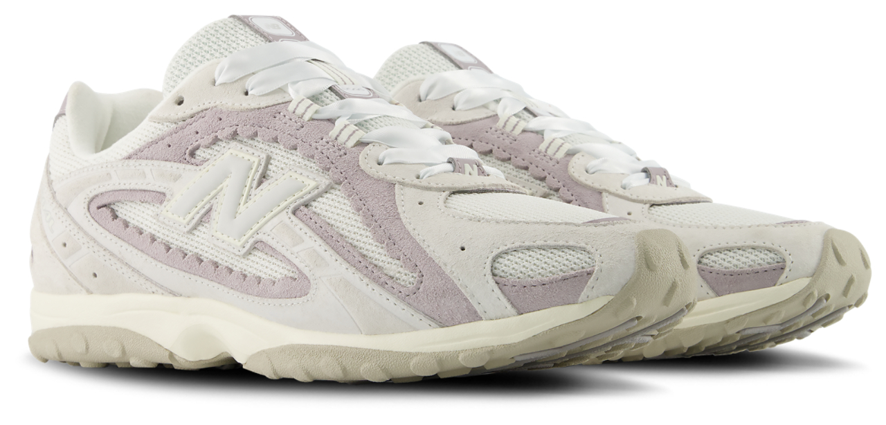 New Balance 204L - Women's | Foot Locker Canada