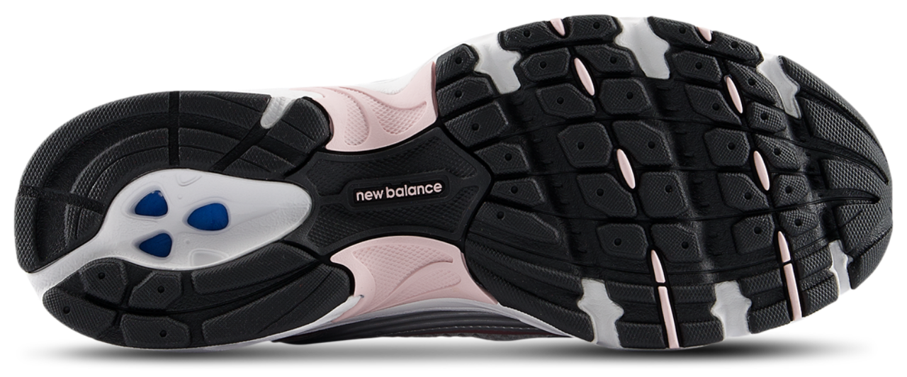 New Balance 530 Image 5 of 6. Tap to open photo gallery.
