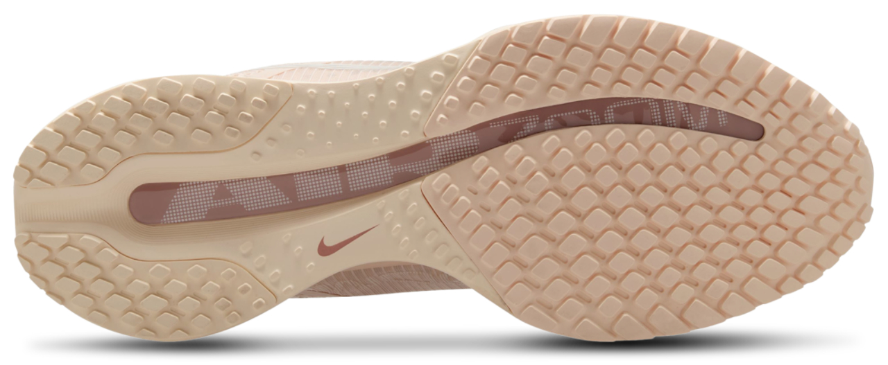 Nike Pegasus Premium  Image 4 of 4. Tap to open photo gallery.