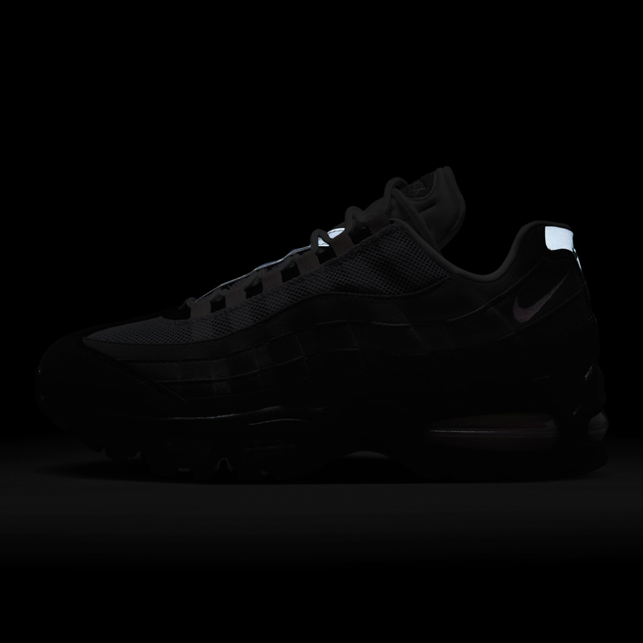 Nike Air Max 95 Image 7 of 8. Tap to open photo gallery.