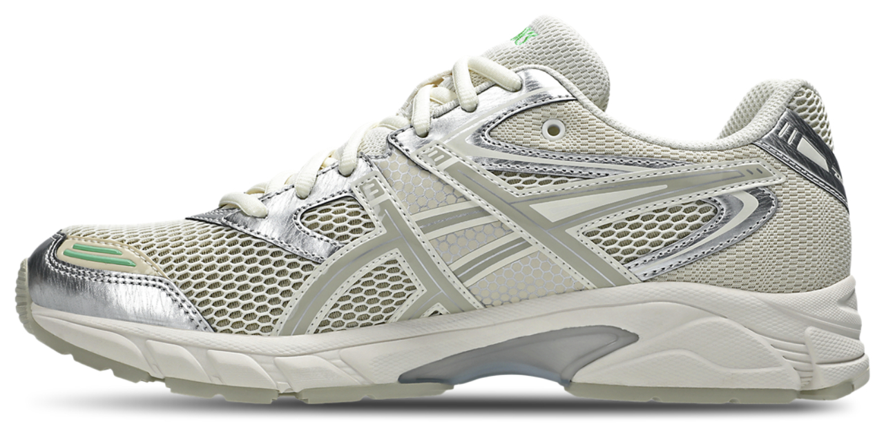 ASICS® GEL-DS Trainer 14  Image 2 of 5. Tap to open photo gallery.