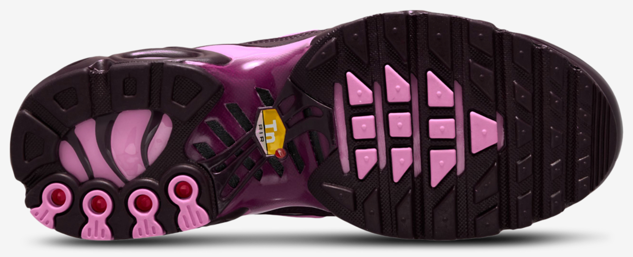 Nike Air Max Plus Image 4 of 4. Tap to open photo gallery.