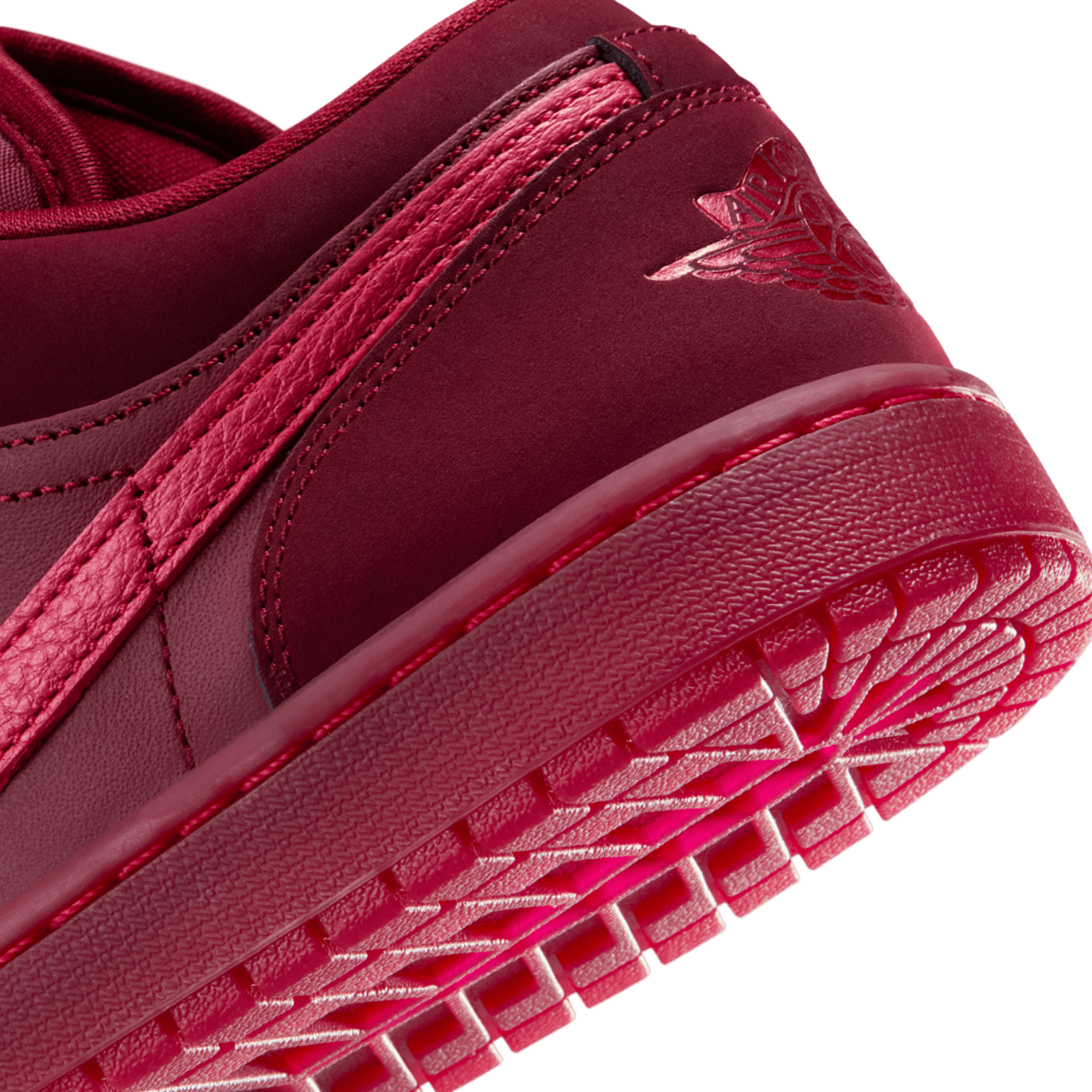 Jordan Air Jordan 1 Low SE Image 8 of 8. Tap to open photo gallery.