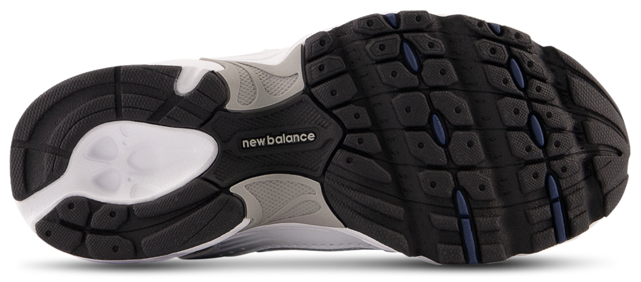 New Balance 530 Image 4 de 4. Appuyez pour ouvrir la galerie de photos.