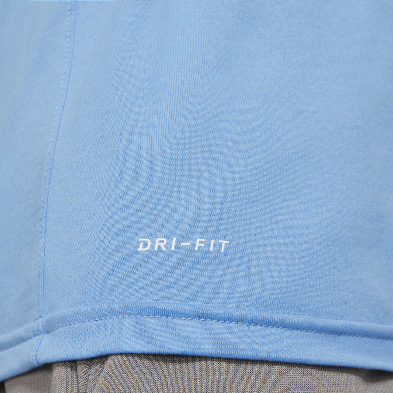 Nike Dry Legend Swoosh Solid L/S T-Shirt Image 4 of 4. Tap to open photo gallery.