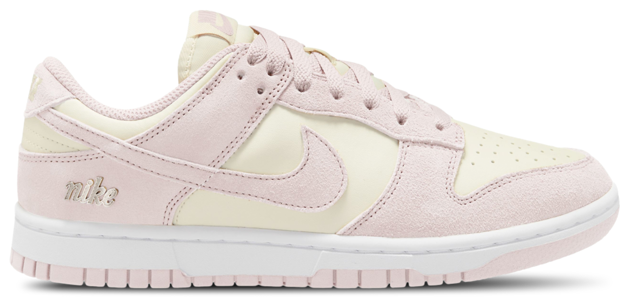 Nike Dunk Low SE  Image 1 of 4. Tap to open photo gallery.
