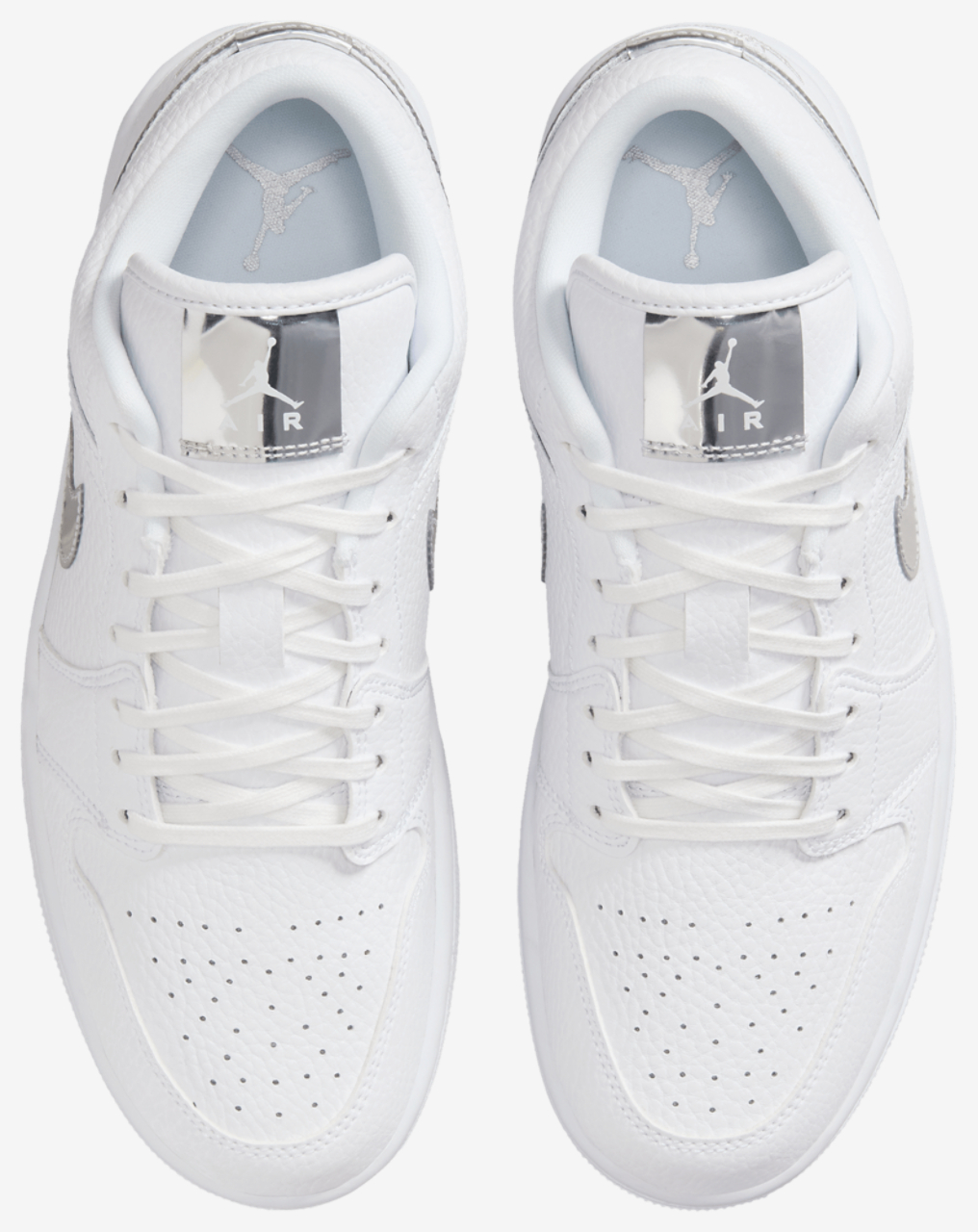 Jordan Air Jordan 1 Low SE Image 4 of 5. Tap to open photo gallery.