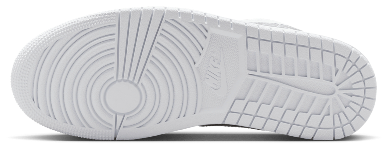 Jordan Air Jordan 1 Low SE Image 5 of 5. Tap to open photo gallery.