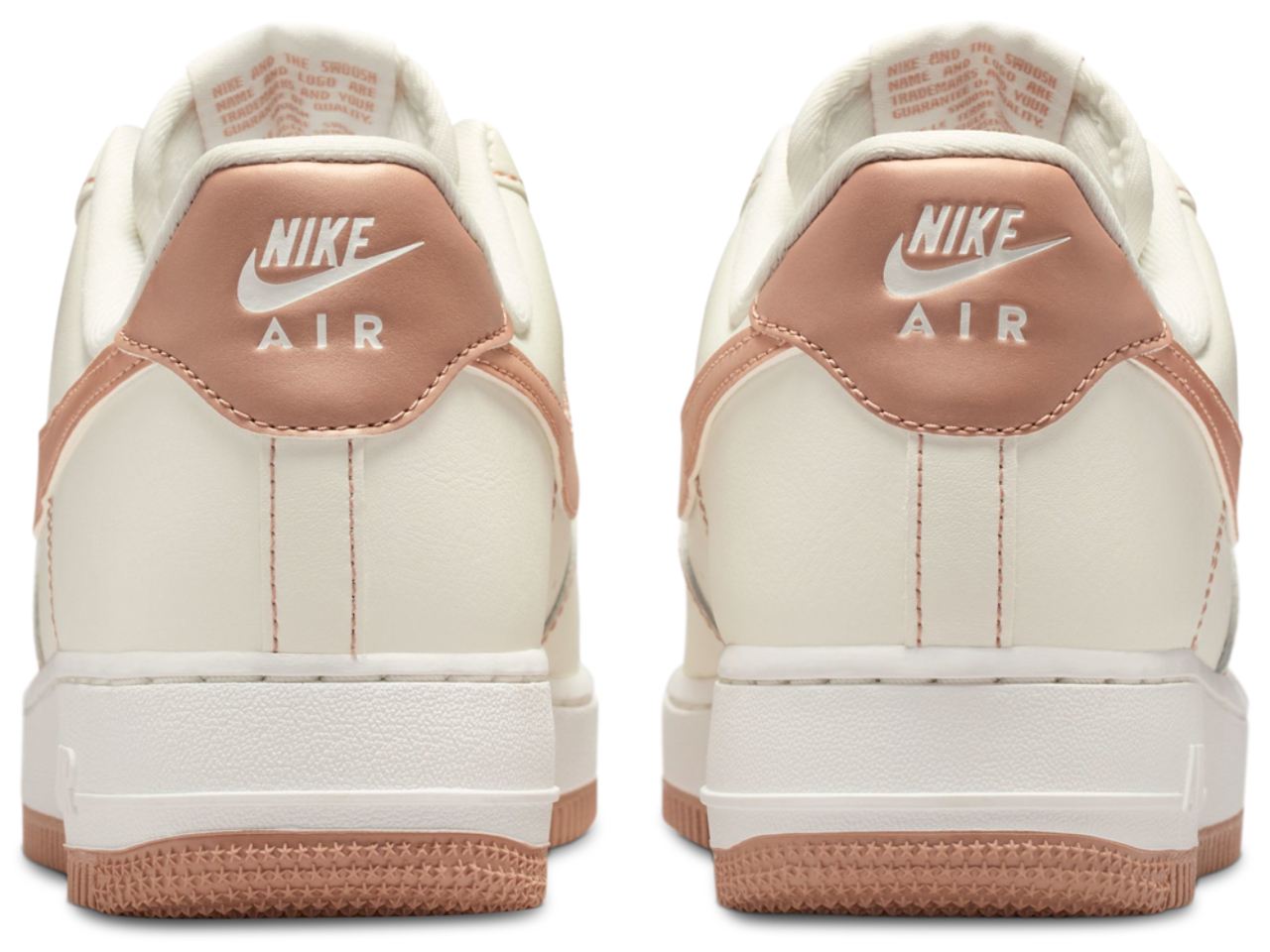 Nike Air Force 1 07 NA36 Image 3 de 5. Appuyez pour ouvrir la galerie de photos.