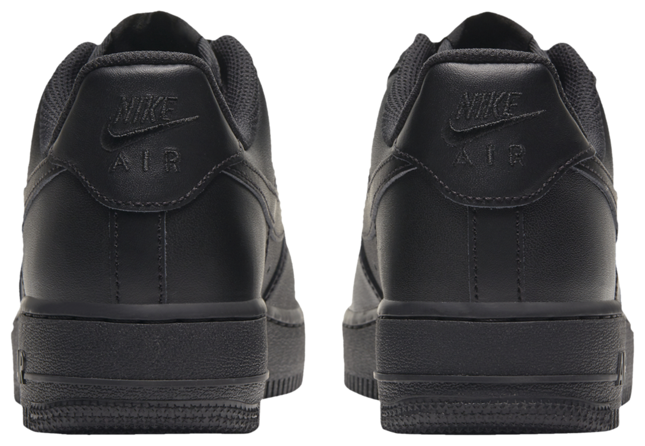 Nike Air Force 1 '07  Image 4 of 6. Tap to open photo gallery.