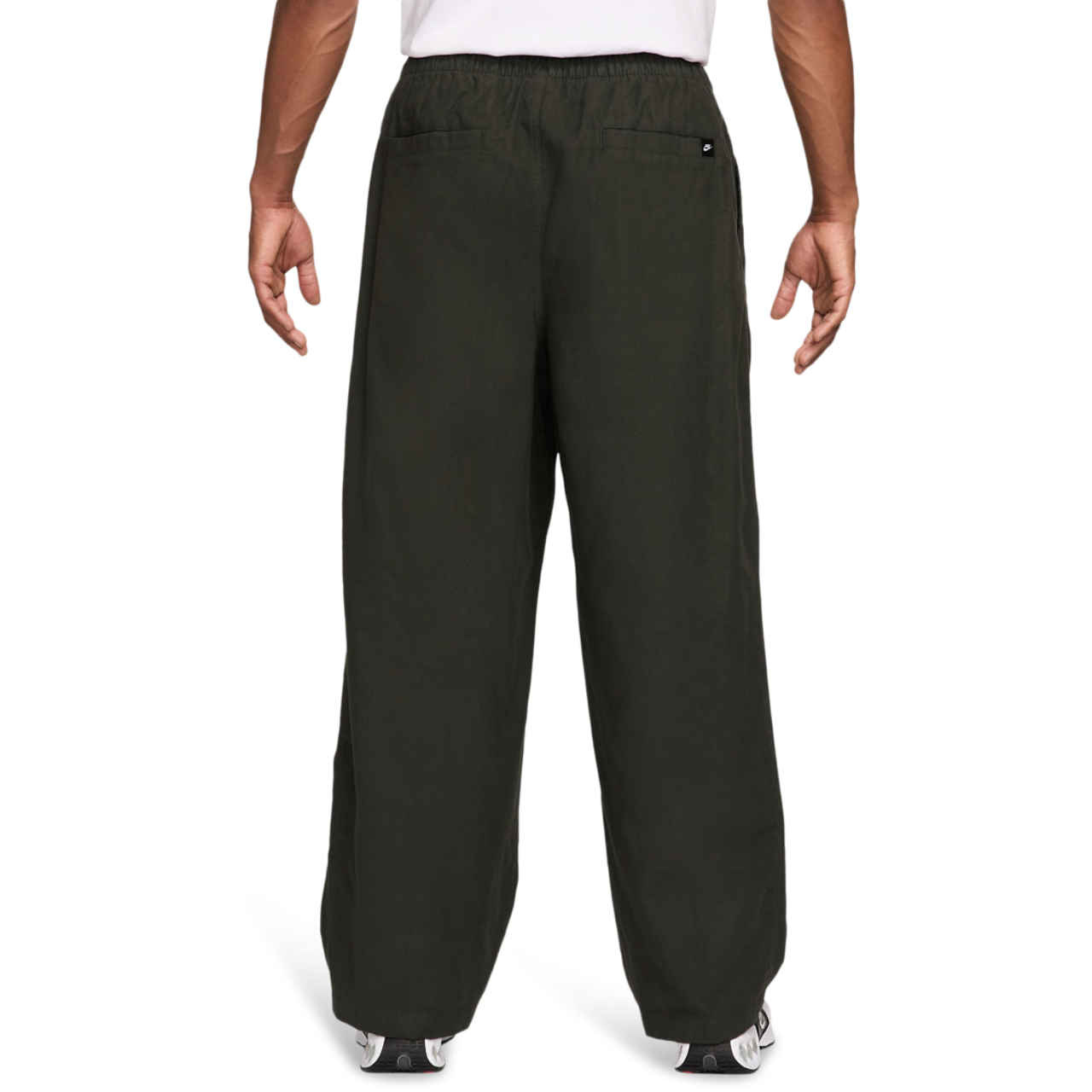 Nike Club Heavyweight Balloon Pants  Image 2 of 3. Tap to open photo gallery.