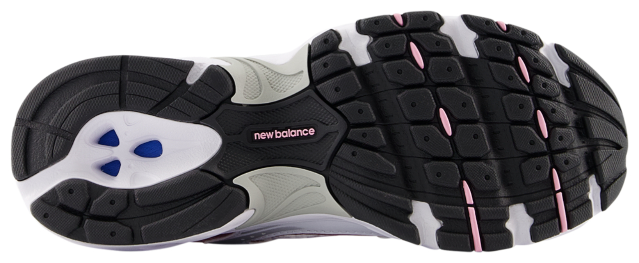 New Balance 530  Image 5 of 5. Tap to open photo gallery.