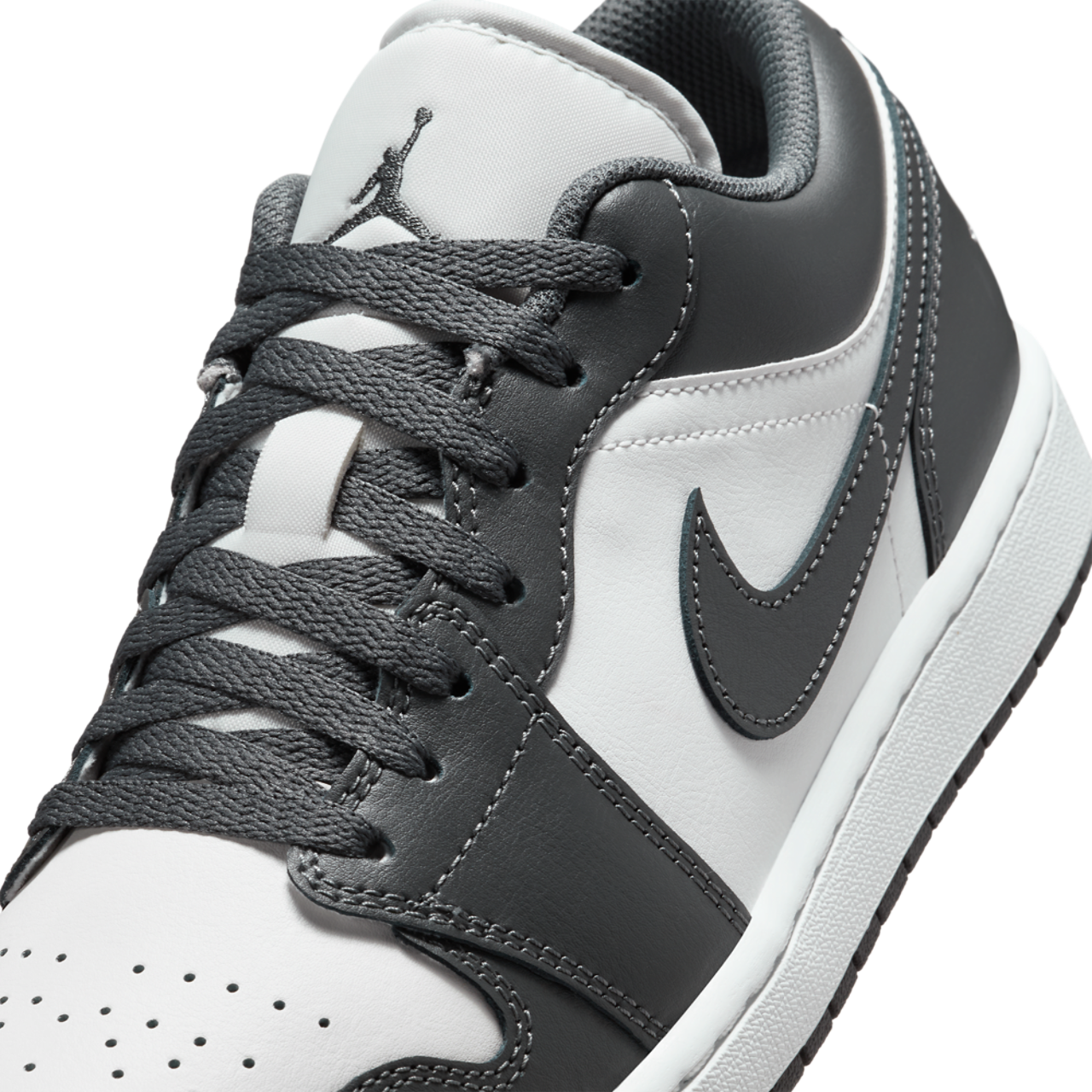 Jordan AJ 1 Low Image 7 of 9. Tap to open photo gallery.