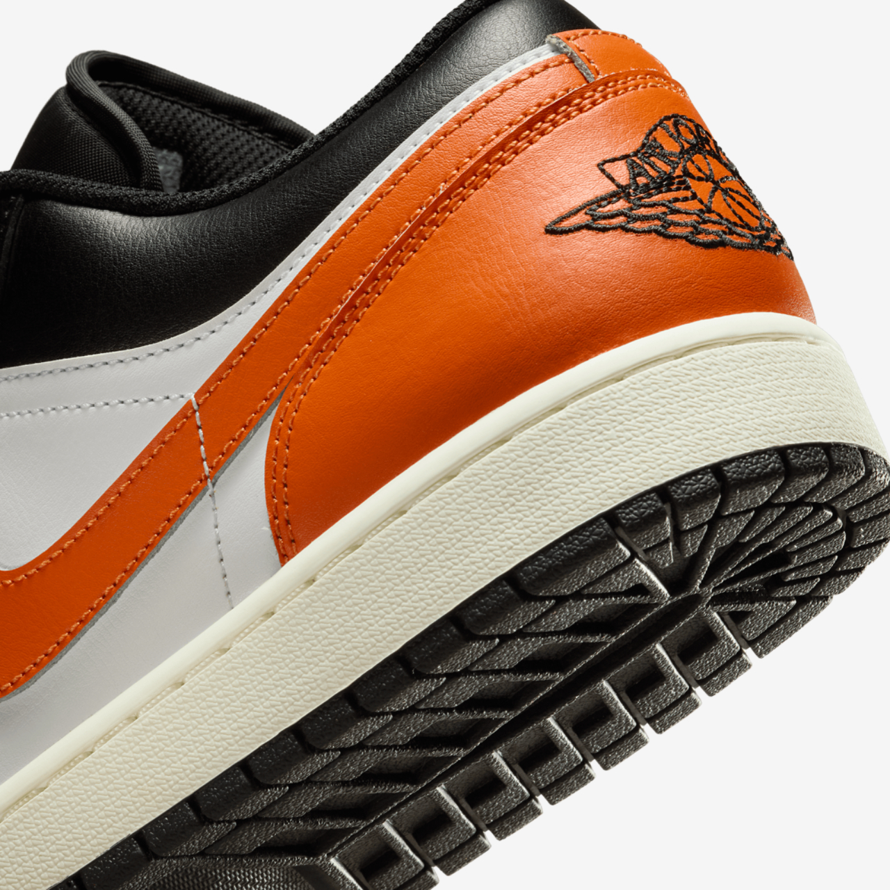 Jordan AJ 1 Low Image 8 of 9. Tap to open photo gallery.