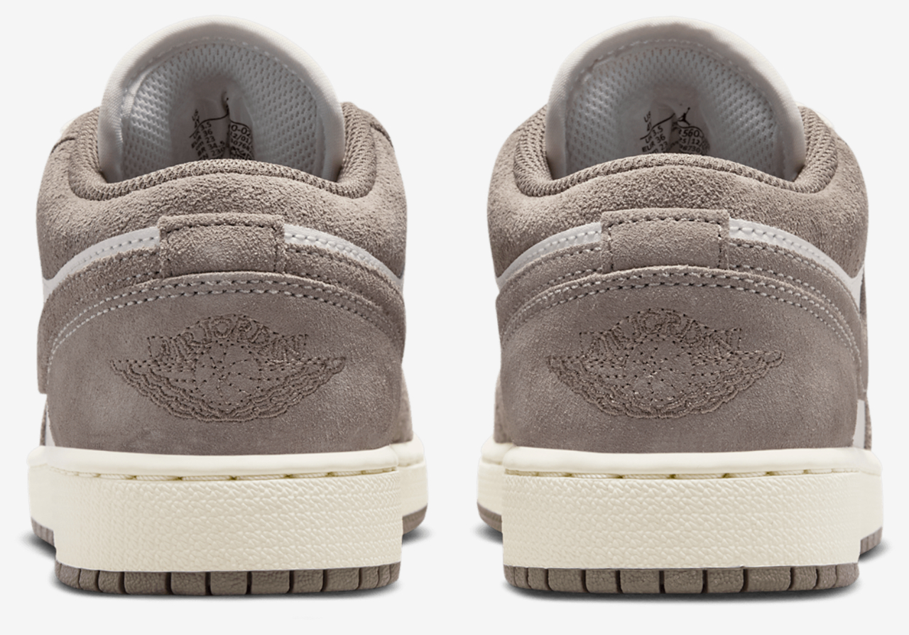 Jordan AJ 1 Low Image 3 of 5. Tap to open photo gallery.