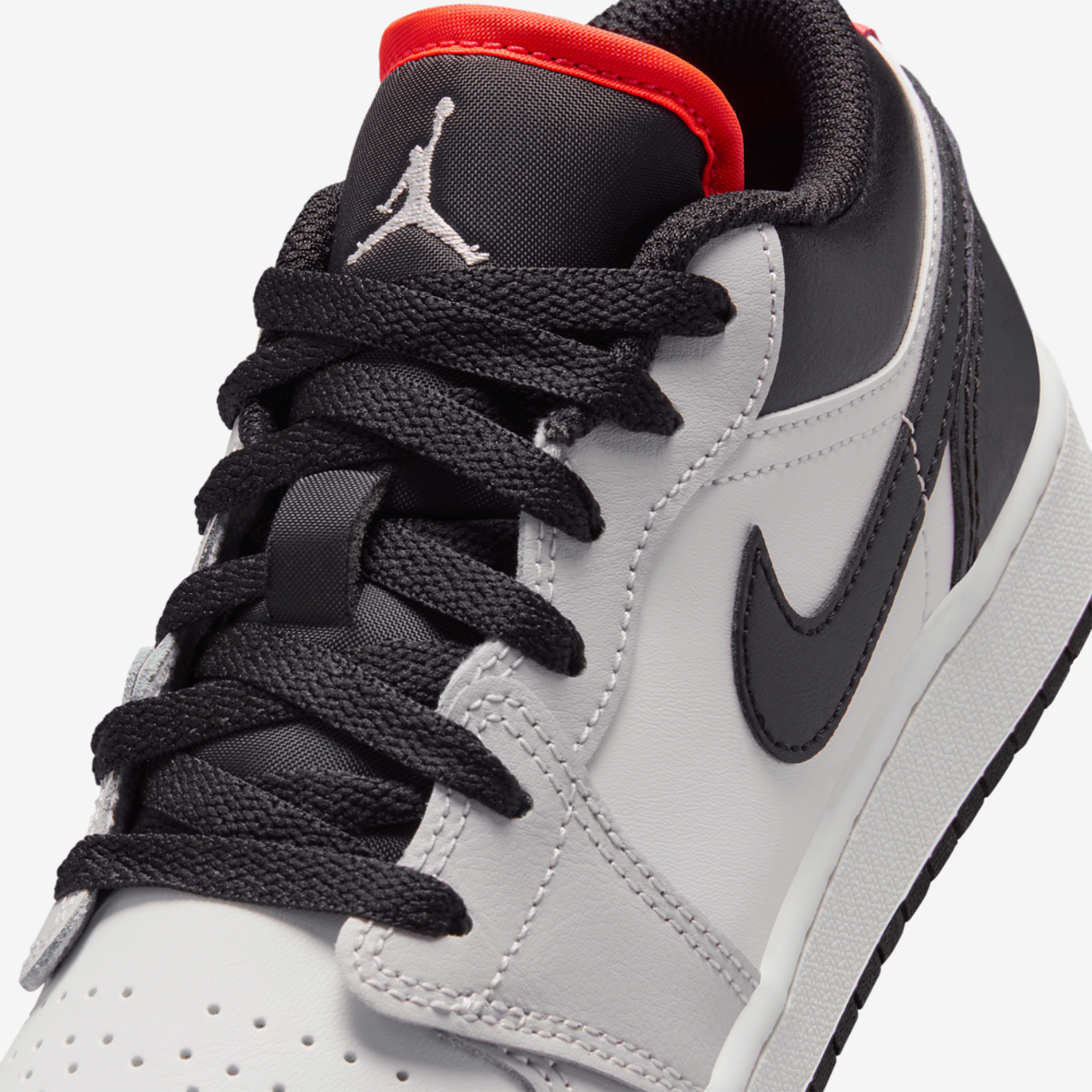 Jordan AJ 1 Low Image 7 of 8. Tap to open photo gallery.