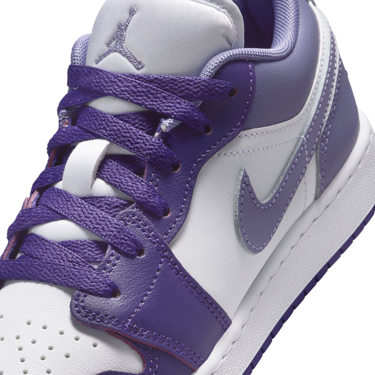 Jordan AJ 1 Low Image 7 of 8. Tap to open photo gallery.