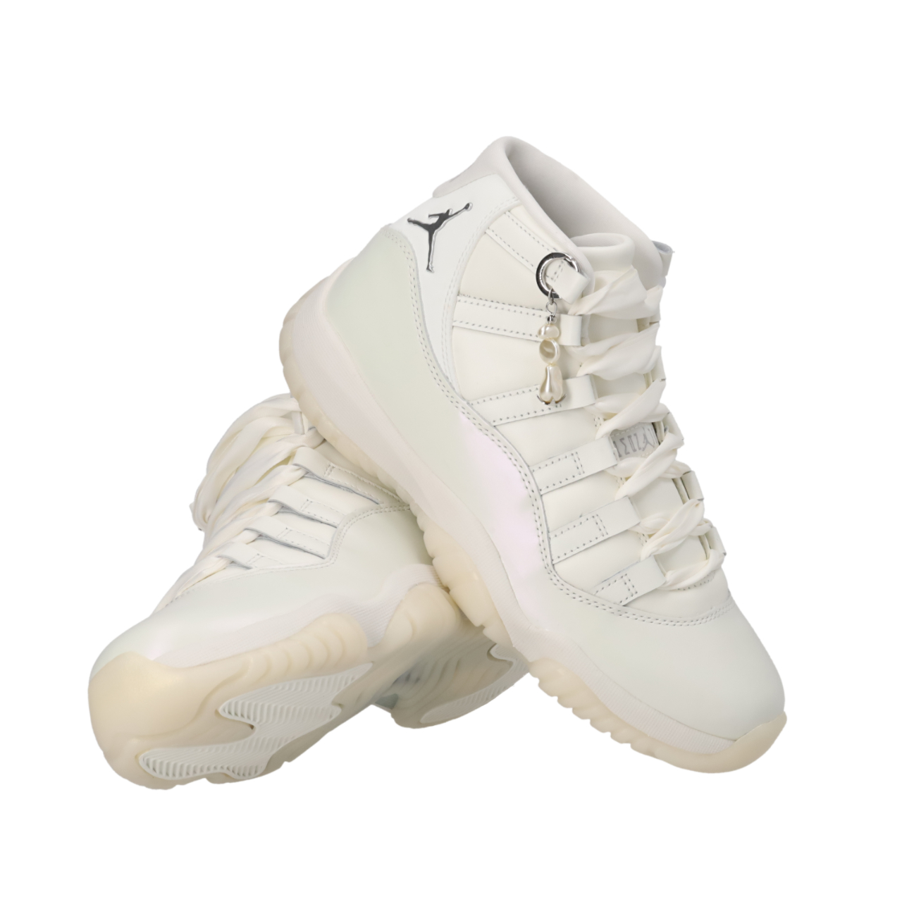 Jordan Air Jordan Retro 11  Image 2 of 10. Tap to open photo gallery.