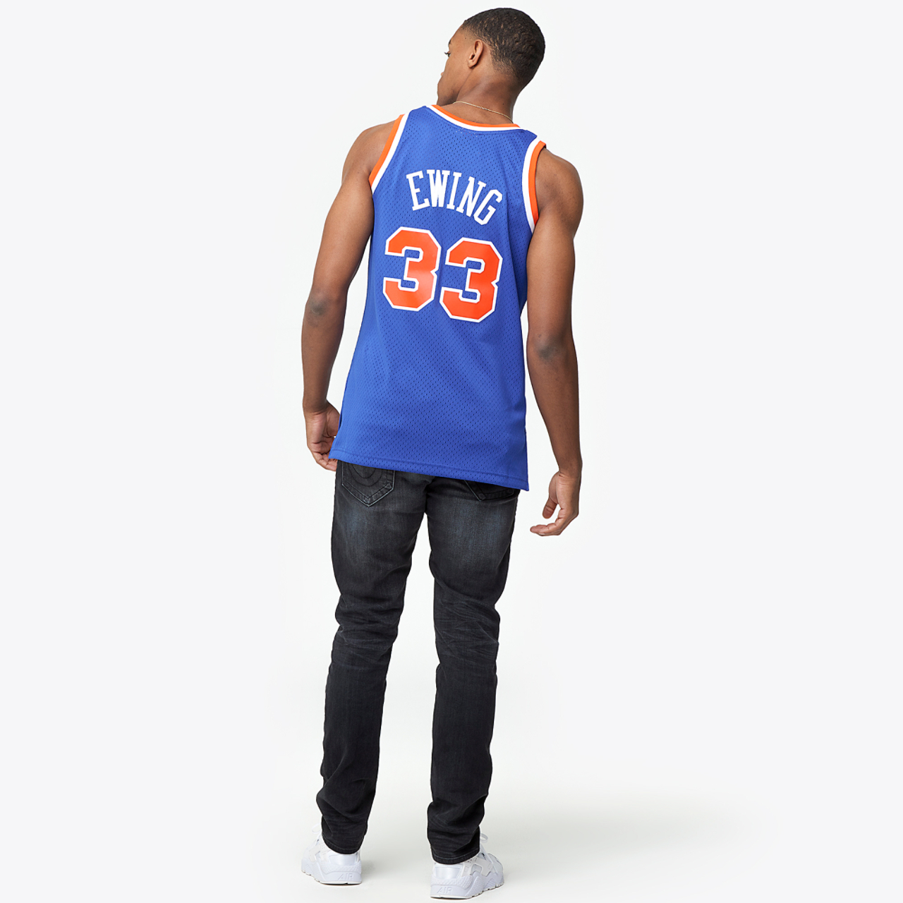 Mitchell & Ness Knicks Swingman Jersey Image 6 of 6. Tap to open photo gallery.