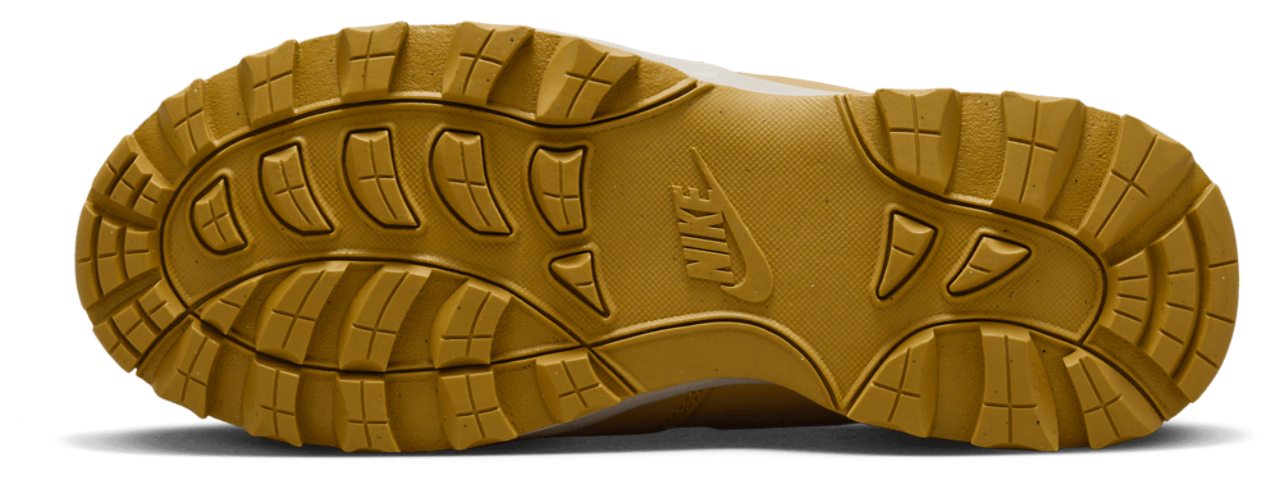 Nike Manoa Image 5 of 13. Tap to open photo gallery.