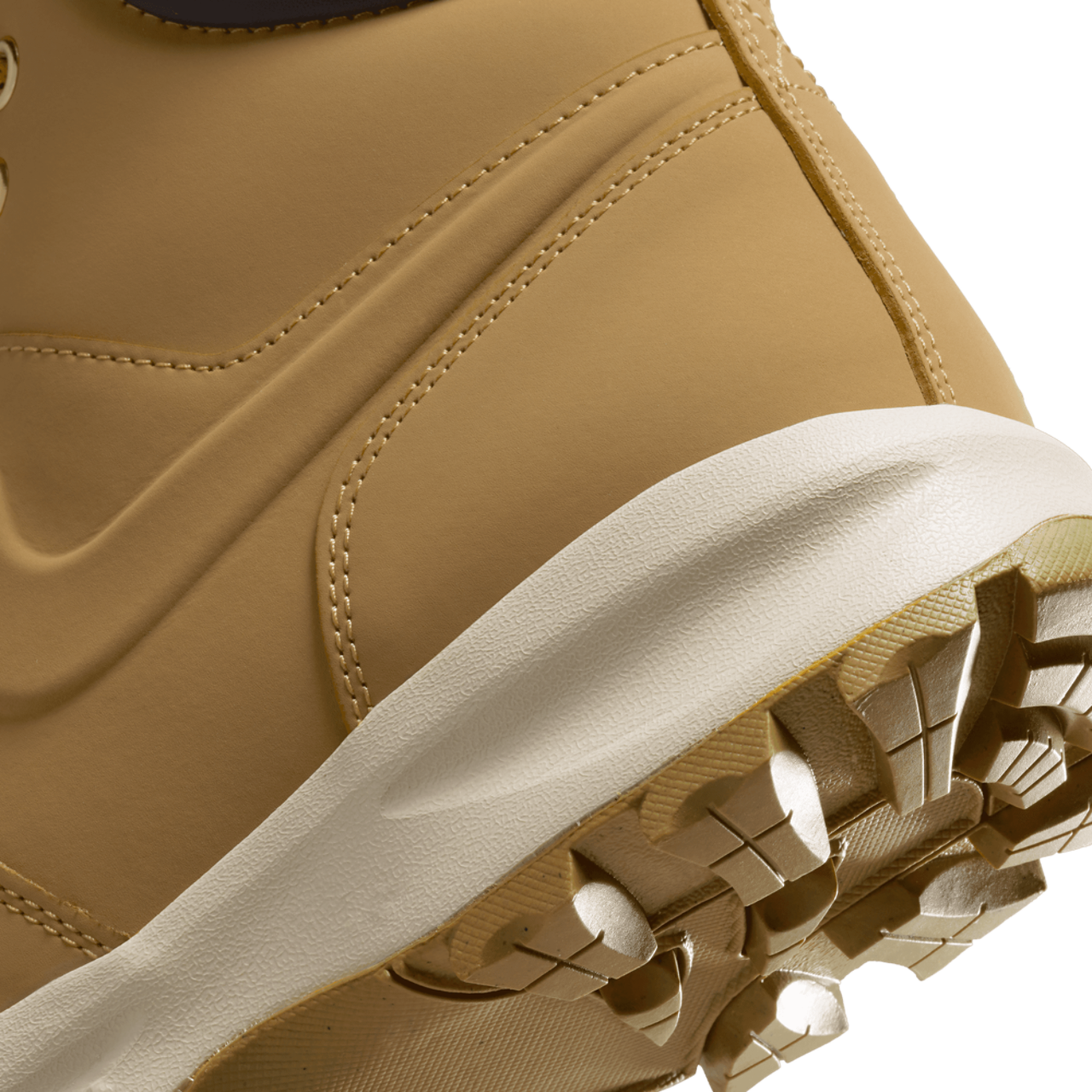 Nike Manoa Image 8 of 13. Tap to open photo gallery.