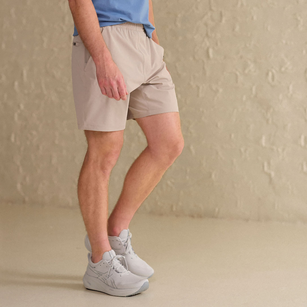 CSG Active 7" Everyday Woven Shorts Image 1 of 4. Tap to open photo gallery.