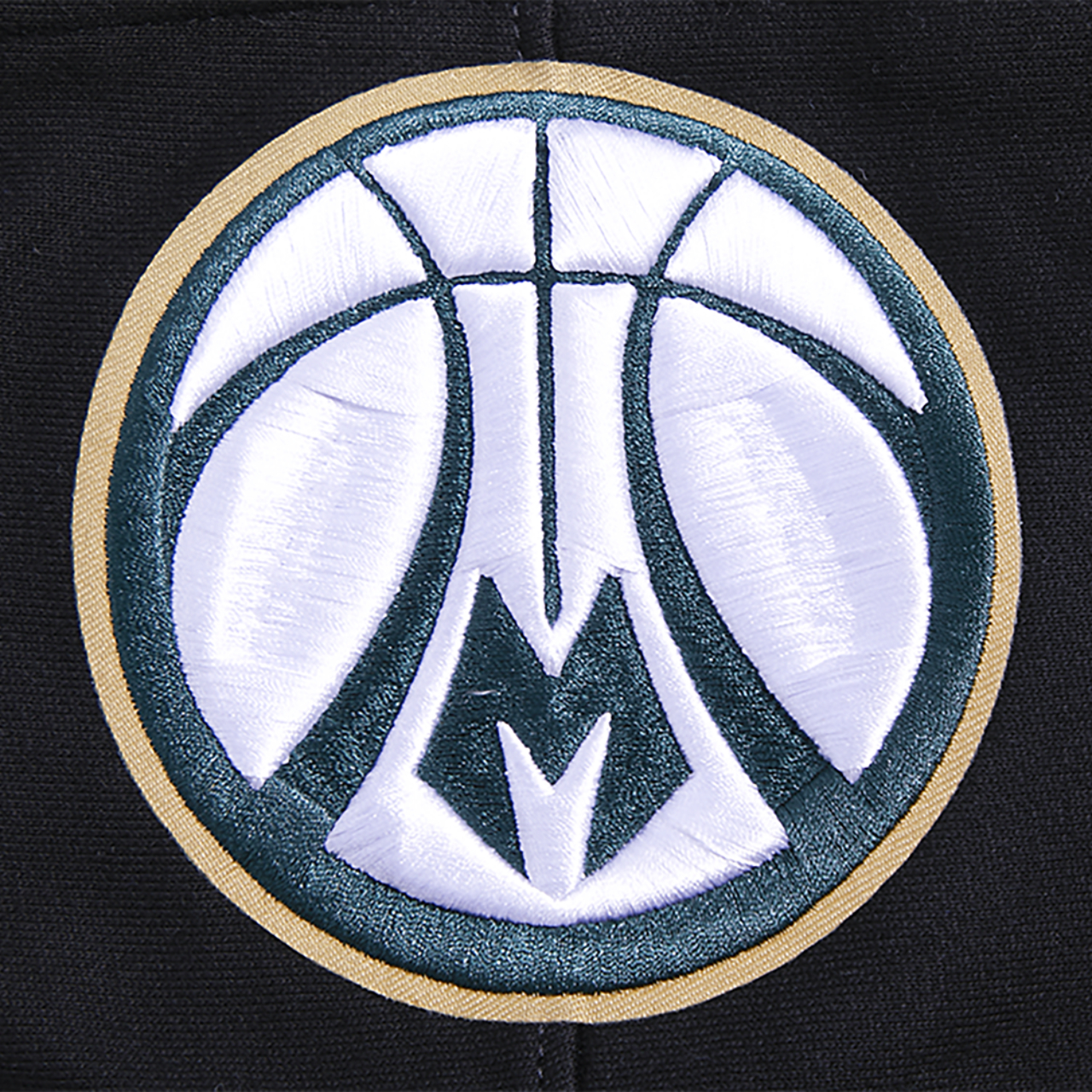 Pro Standard BUCKS RETRO CLASSIC FLC PO HOODIE Image 8 of 8. Tap to open photo gallery.