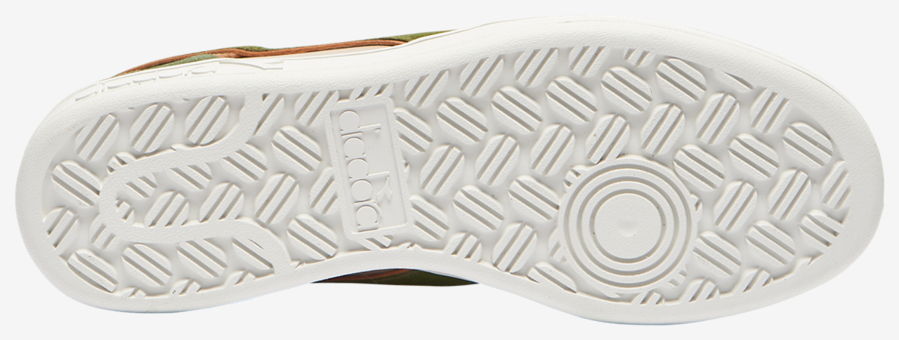 Diadora Basket Low Image 5 of 5. Tap to open photo gallery.