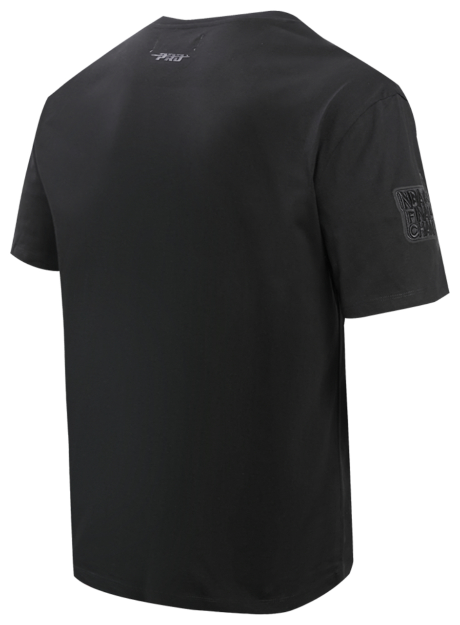 Pro Standard Bulls BP T-Shirt Image 4 of 7. Tap to open photo gallery.