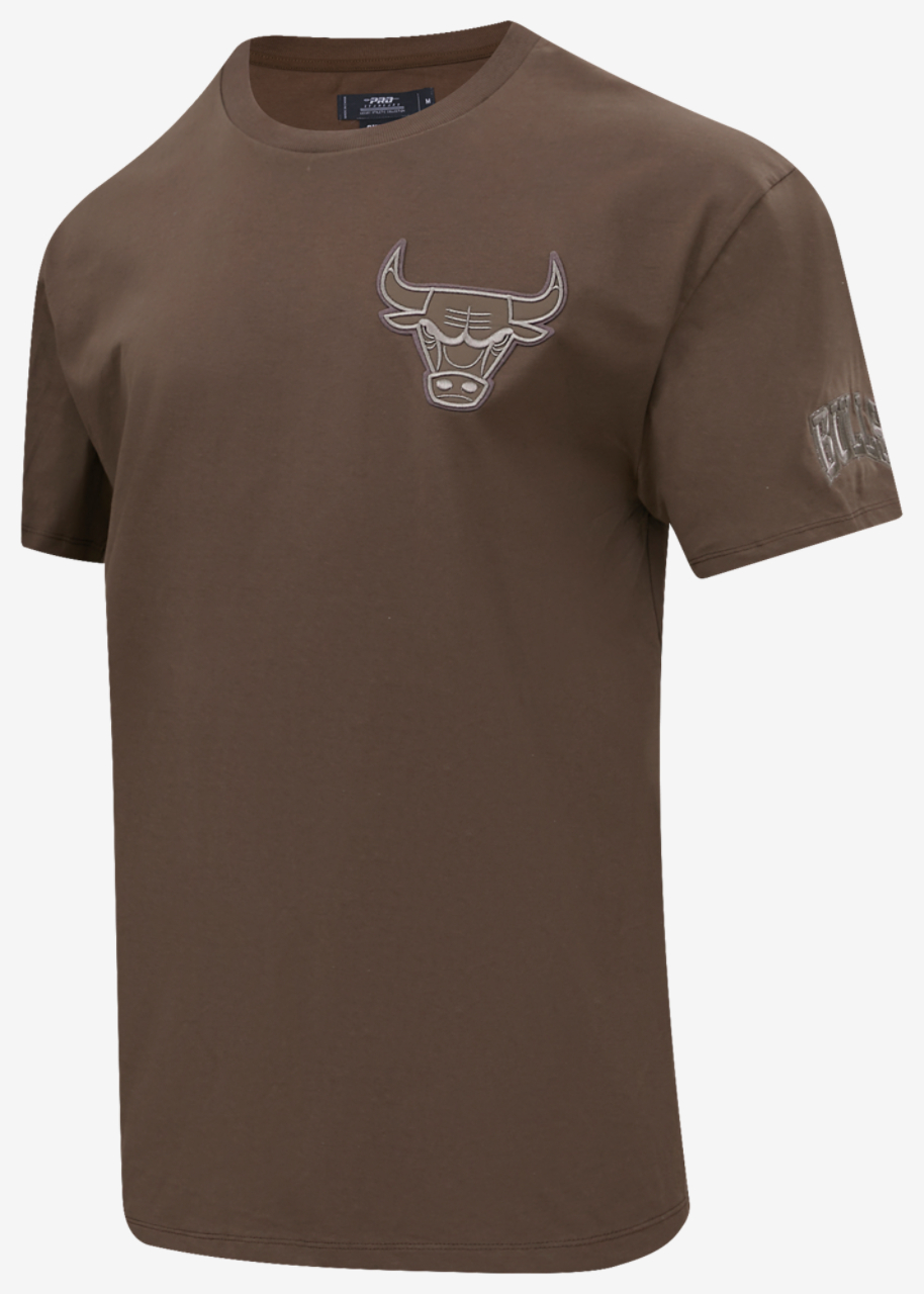 Pro Standard Bulls BP T-Shirt Image 3 of 14. Tap to open photo gallery.