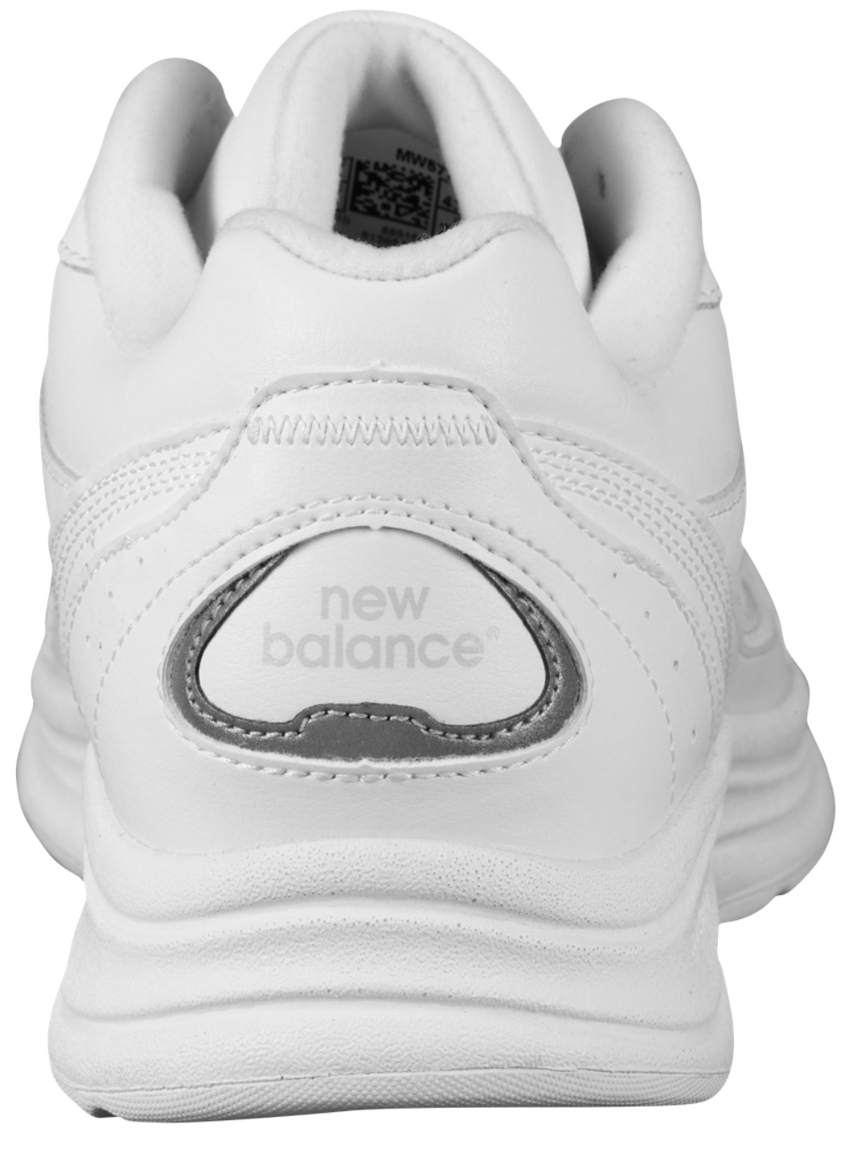 New Balance 577 Image 3 of 5. Tap to open photo gallery.