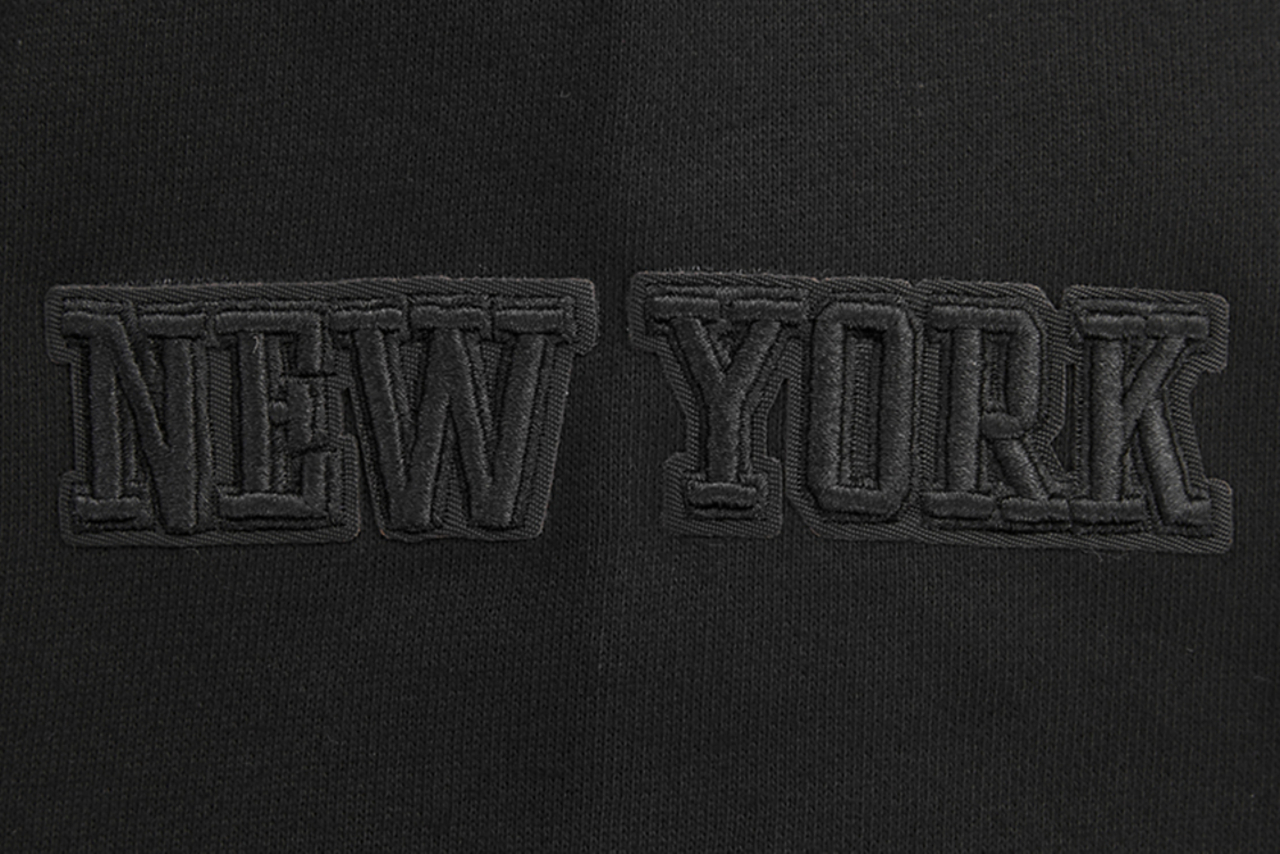 Pro Standard NEW YORK KNICKS SWEATSHIRT Image 5 of 7. Tap to open photo gallery.
