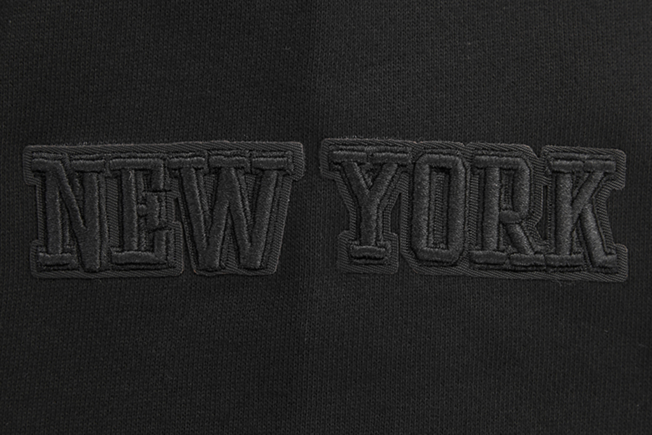 Pro Standard NEW YORK KNICKS SWEATSHIRT Image 5 of 7. Tap to open photo gallery.