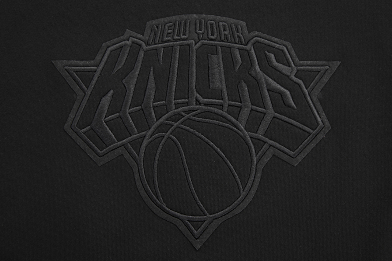 Pro Standard NEW YORK KNICKS SWEATSHIRT Image 6 of 7. Tap to open photo gallery.