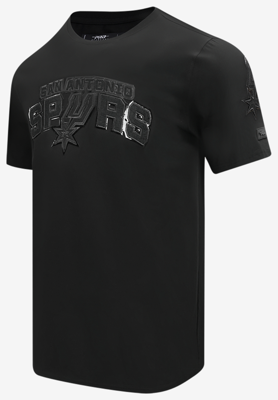 Pro Standard SPURS CLASSIC CHENILLE 3BK SJ TEE Image 3 of 7. Tap to open photo gallery.